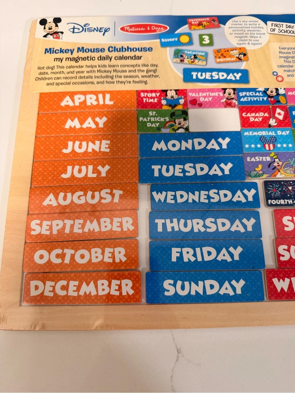 Brend New Melissa & Doug Disney Mickey Mouse Clubhouse Magnetic Daily Calendar